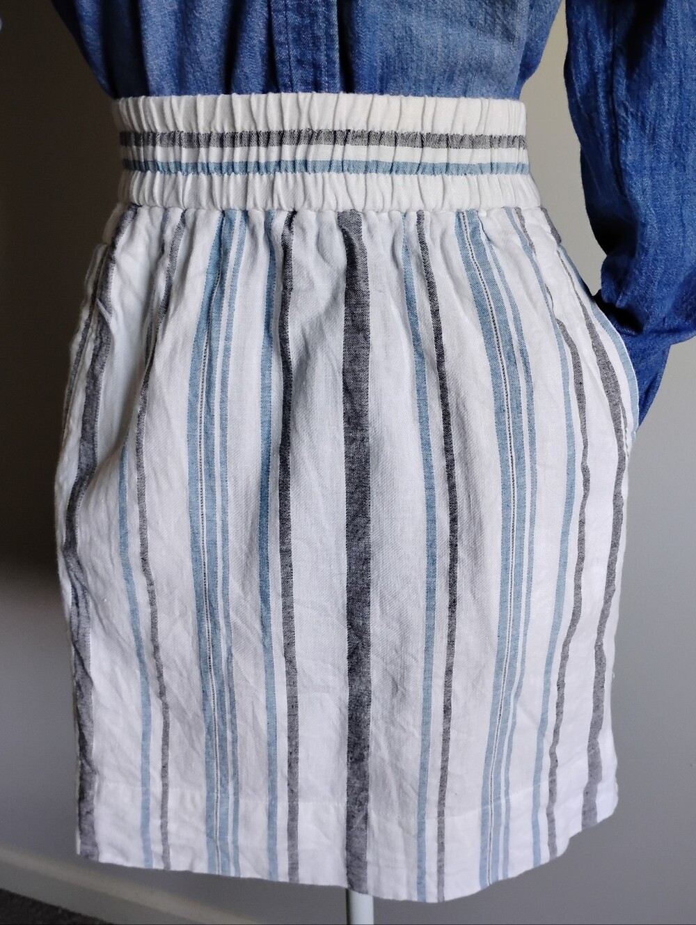 LOFT Cotton Linen Easy Skirt White Blue Black Stripe Beach Coastal Classic Sz S